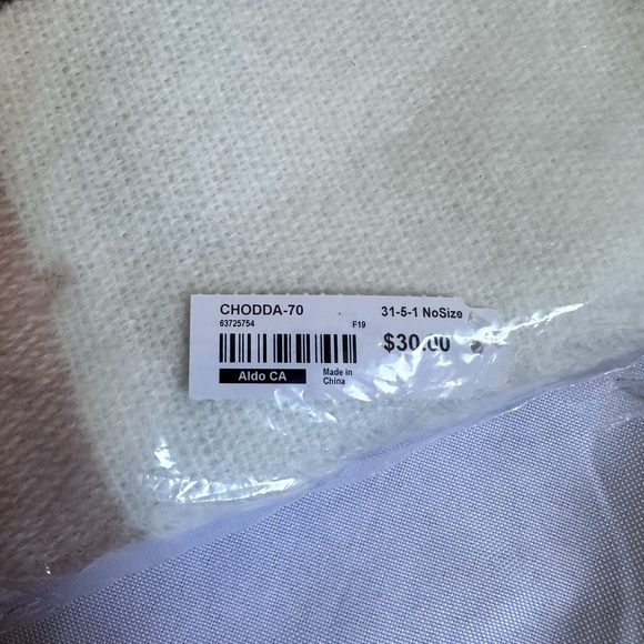 ALDO Lovely Light Pastel Colours Soft Woven Scarf 70cm x 190cm - Picture 3 of 4